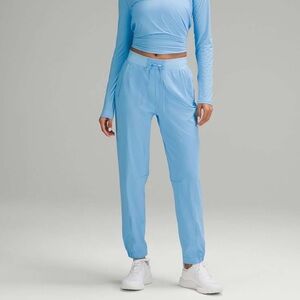 Lululemon License to Train High-Rise Pant
*Aero Blue*